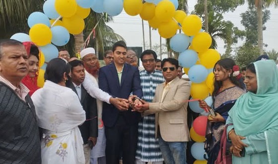 ডুমুরিয়ার মাও: ভাসানী মেমোরিয়াল কলেজে পিঠা উৎসব