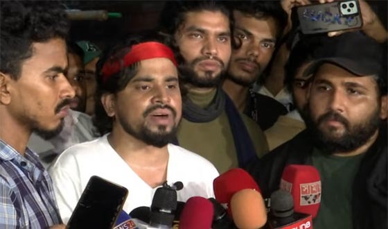 শিক্ষা উপদেষ্টার বক্তব্য প্রত্যাখ্যান, কঠোর আন্দোলনের হুঁশিয়ারি শিক্ষার্থীদের