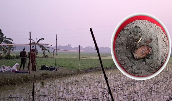 কোরাপাড়ায় হ্যান্ড গ্রেনেড উদ্ধার