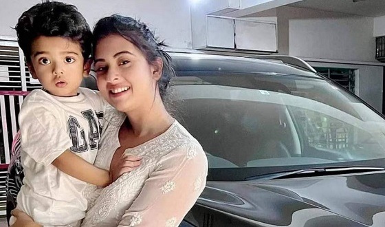 ভালোবাসা দিবসে সন্তানের জন্য বুবলীর স্পেশাল ভালোবাসা