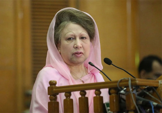 খালেদা জিয়াকে কোন প্রক্রিয়ায় ক্ষতিপূরণ দেয়া যায়, প্রশ্ন প্রধান বিচারপতির