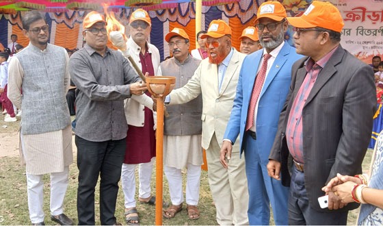 চাটমোহরের বার্ষিক ক্রীড়া প্রতিযোগিতা অনুষ্ঠিত