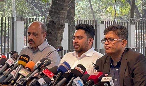 রাজপথে থাকতে চাই: নাহিদ ইসলাম