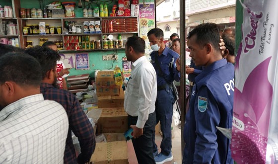 আড়াহাজারে ভ্রাম্যমান আদালতের অভিযান, দোকানীর অর্থদন্ড