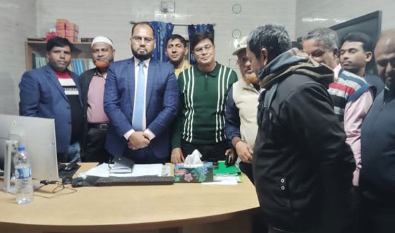 পাটকেলঘাটায় সহকারী কমিশনার (ভূমি)’র সাথে সাংবাদিকদের মতবিনিময়