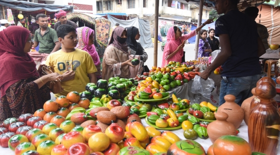 রাজশাহী নগরীতে রথের মেলায় চাঁদাবাজির চেষ্টা, প্রতিরোধে বিএনপির মাইকিং