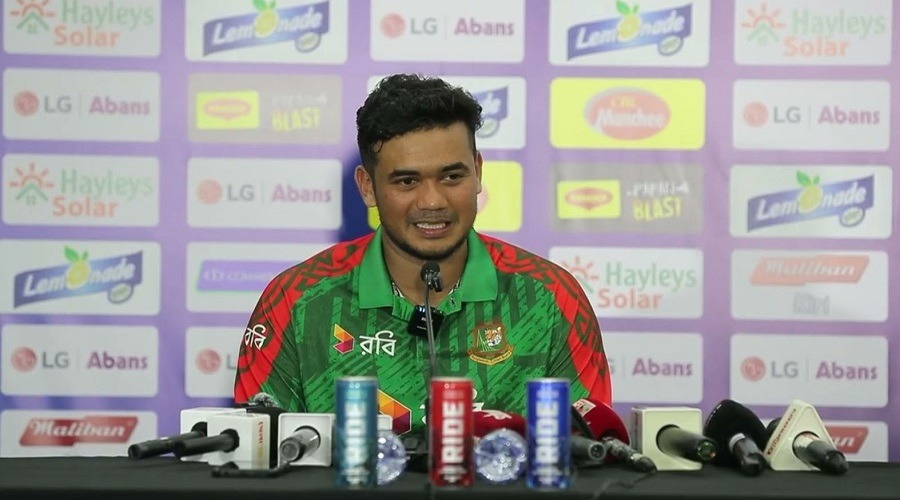 ড্রেসিংরুমে বসে কফি খাচ্ছিলাম, এসে দেখি ৫ উইকেট নেই : তাসকিন