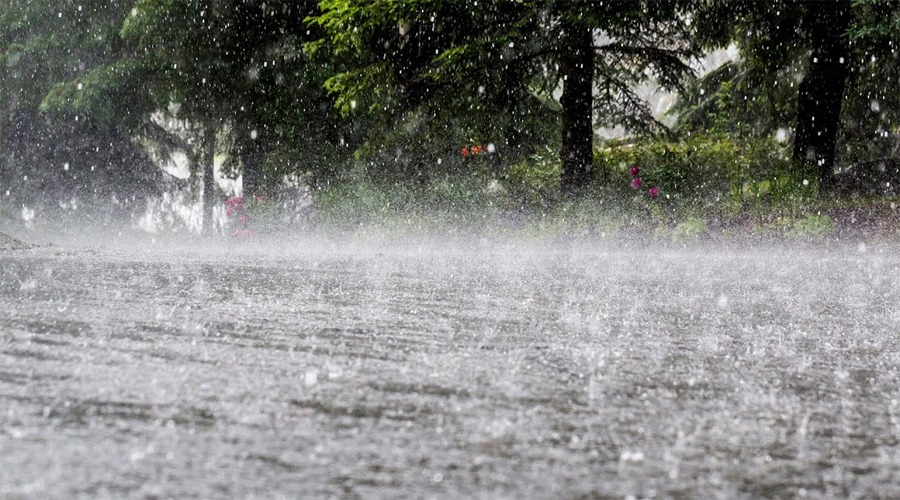 ফের চার বিভাগে অতিবৃষ্টির আবাস, জলাবদ্ধতা ও ভূমিধসের শঙ্কা