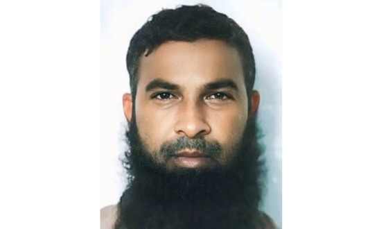 তোমার পথ চেয়ে আছি বাবা তুমি ফিরে এসো