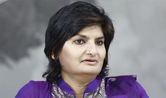 সাংবাদিক মুন্নী সাহাসহ ২০ জনের বিদেশযাত্রায় নিষেধাজ্ঞা