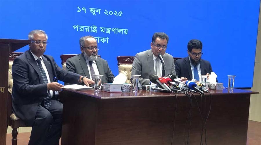 তেহরানে বাংলাদেশিদের সরিয়ে নিচ্ছে সরকার, চালু করা হয়েছে হটলাইন নম্বর