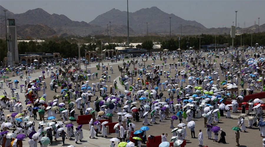 ইরানি সাড়ে ১২ হাজার হাজী সৌদিতে আটকা