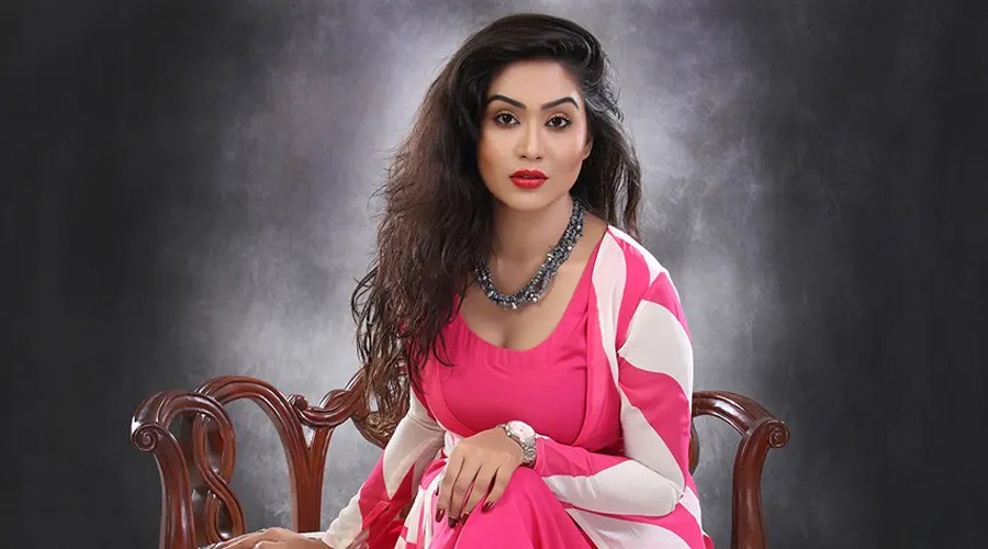 ‘বিবাহ নয়, বন্ধুত্ব বেশি ইফেক্টিভ’ — মমর ব্যতিক্রমী জীবনদৃষ্টি