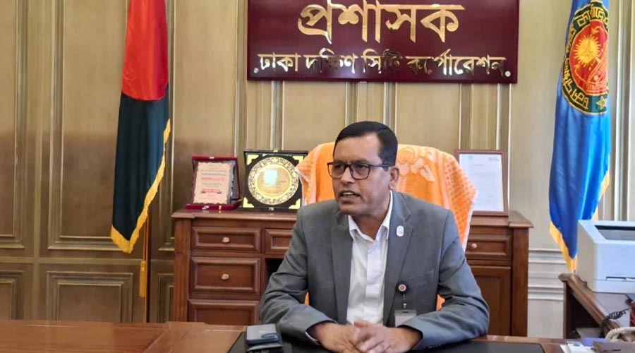 ৪৩ দিন পর নগর ভবনে ফিরলেন ডিএসসিসি প্রশাসক, সেবা কার্যক্রম চালুর ঘোষণা