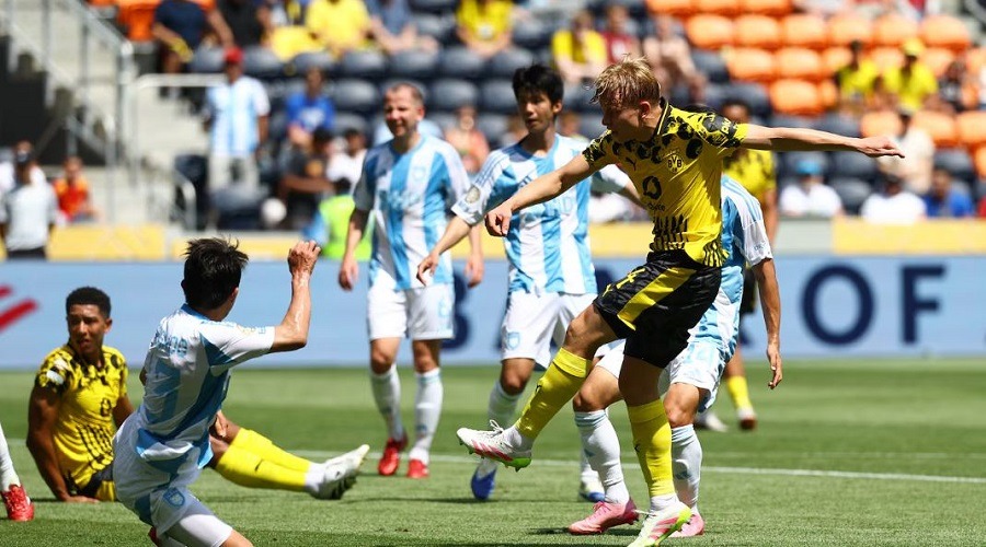 ক্লাব বিশ্বকাপে শেষ ষোলোর টিকেট পেলো ডর্টমুন্ড