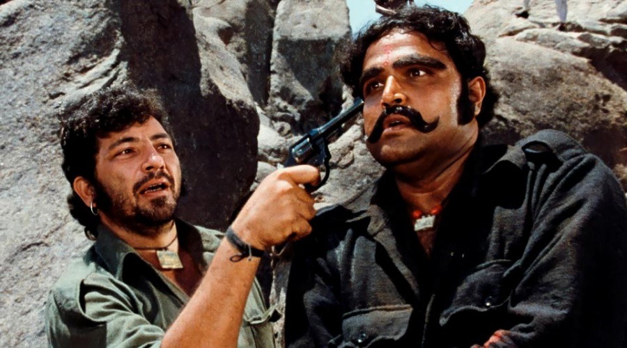 আবারও প্রেক্ষাগৃহে মুক্তি পেয়েছে ‘শোলে’