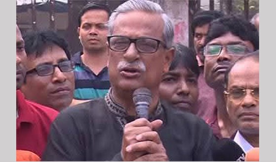 জয়নুল আবেদিন ফারুক ও তার স্ত্রী সড়ক দুর্ঘটনায় আহত