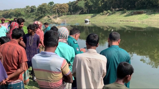 পবায় নদী থেকে ভ্যান চালকের লাশ উদ্ধার