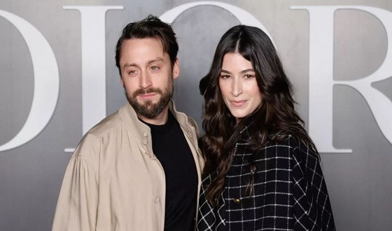 চতুর্থ সন্তানের বাবা হওয়ার শর্ত; জিততে হবে অস্কার!