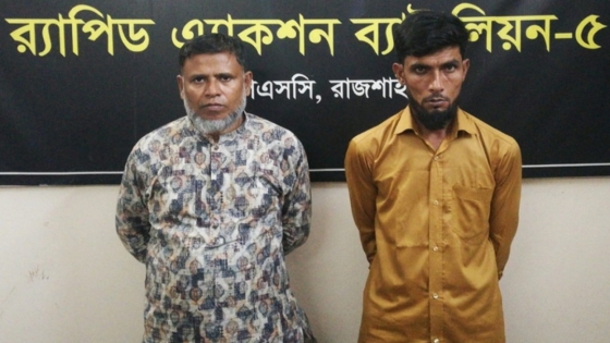 মোহনপুরে অ্যালকোহল সরবরাহ  করার সময় গ্রেপ্তার ২