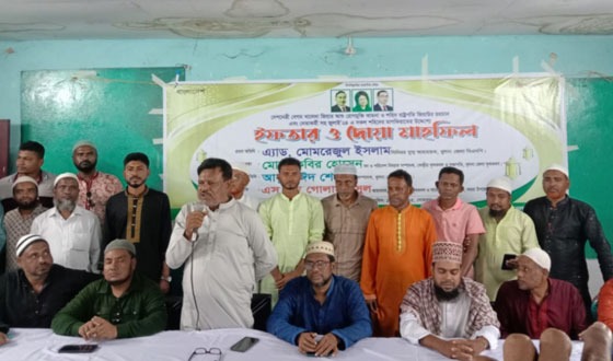 কয়রায় কৃষকদলের ইফতার ও দোয়া মাহফিল