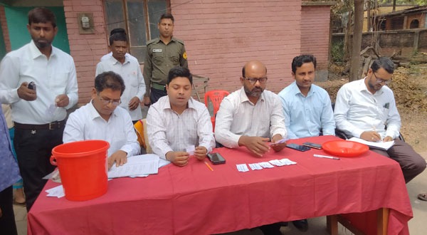 পোরশায় লটারির মাধ্যমে খাদ্যবান্ধব কর্মসূচির ডিলার নিয়োগ