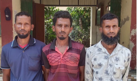 আশাশুনিতে পুলিশের অভিযানে গ্রেফতার ৩