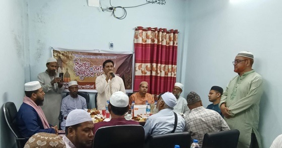 দেবহাটা রিপোর্টার্স ক্লাবের আয়োজনে ইফতার ও দোয়া মাহফিল