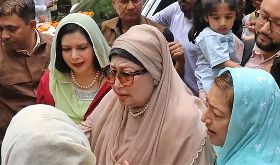চিকিৎসা শেষে দেশে ফিরে কৃতজ্ঞতা জানালেন খালেদা জিয়া
