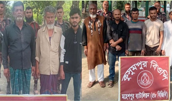 মহেশপুর সীমান্তে নারী-শিশু মাদকসহ ৩৬ বাংলাদেশি আটক