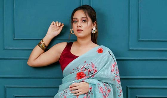 শুটিং, পড়াশোনা আর পরিকল্পনার নতুন মোড়কে দীঘি