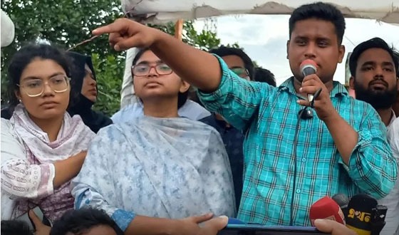 ছাত্রদের হত্যার জন্য রাউজান থেকে অস্ত্র সরবরাহ করা হত