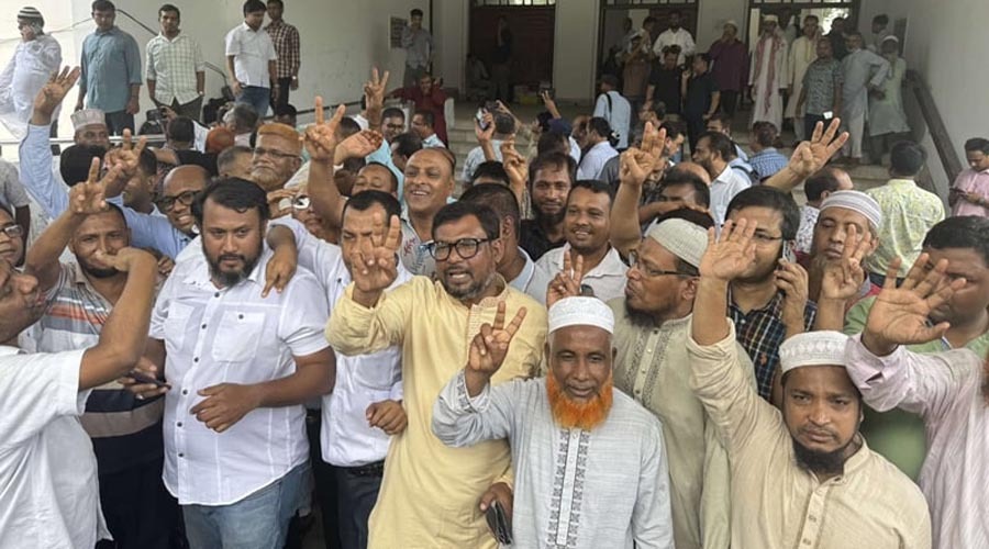 জাতীয় বিশ্ববিদ্যালয়ের ৯৮৮ কর্মকর্তা-কর্মচারী চাকরি ফিরে পাচ্ছেন