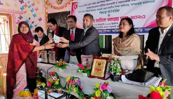 খাগড়াছড়ির অনন্য এক প্রাথমিক শিক্ষক রুপা মল্লিক