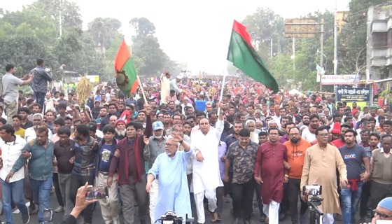 জনতার ঢল প্রমাণ করে মানুষ বিএনপিকে ভালোবাসে: আমজাদ হোসেন