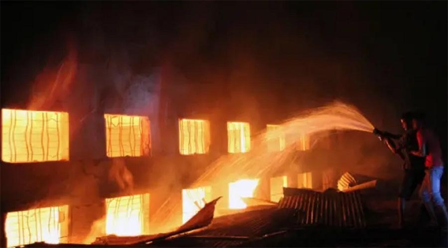 তাজরীন ট্রাজেডির ১৩ বছরেও ক্ষতিপূরণ–পুনর্বাসন হয়নি, শ্রমিকদের বুক ভরা আক্ষেপ