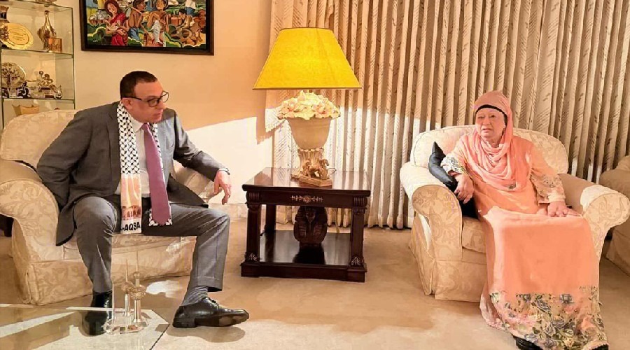 খালেদা জিয়ার সঙ্গে ফিলিস্তিন রাষ্ট্রদূতের সৌজন্য সাক্ষাৎ