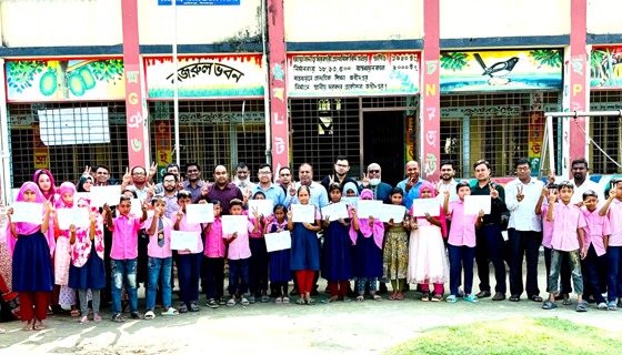 হাকিমপুরে টাইফয়েড টিকাদান কর্মসূচির উদ্বোধন