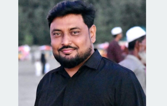 বদলির এক মাসেও কর্মস্থল ছাড়েনি সার্ভেয়ার মাসুম! সেবাপ্রার্থীদের ক্ষোভ অসন্তোষ