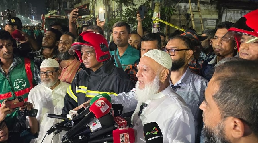 অগ্নিকাণ্ডে নিহতদের পরিবারকে ১ লাখ টাকা করে সহায়তা দিবে জামায়াত