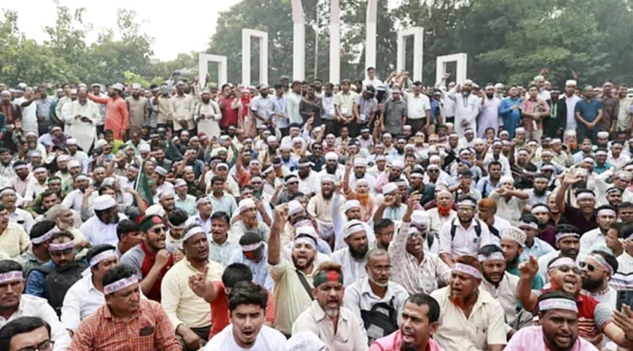 সর্বোচ্চ বেতন দেড় লাখ, সর্বনিম্ন ৩০হাজার: এমপিও শিক্ষকদের প্রস্তাব