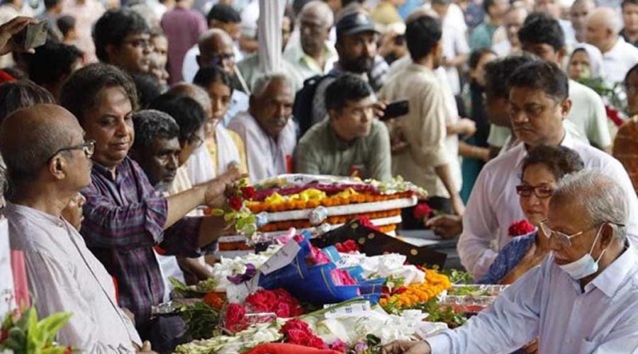 শেষযাত্রায় বদরুদ্দীন উমর: শ্রদ্ধা ও ভালোবাসায় সিক্ত রাজনীতিক ও চিন্তক