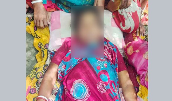 দাকোপের পল্লীতে প্রতিপক্ষের হামলায় গৃহবধু নিহত