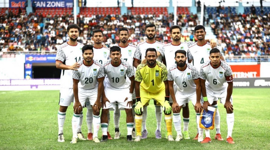 নেপাল থেকে বিশেষ বিমানে দেশে ফিরলেন জামালরা