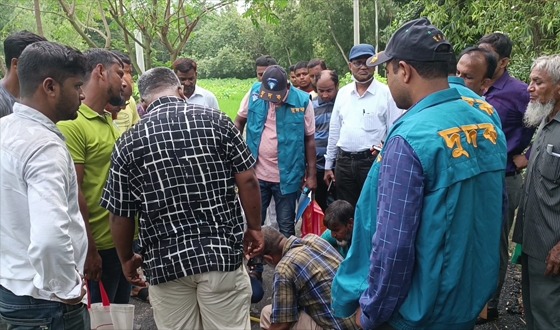 হিলিতে সড়ক সংস্কারের অনিয়ম তদন্তে দুদকে টিম