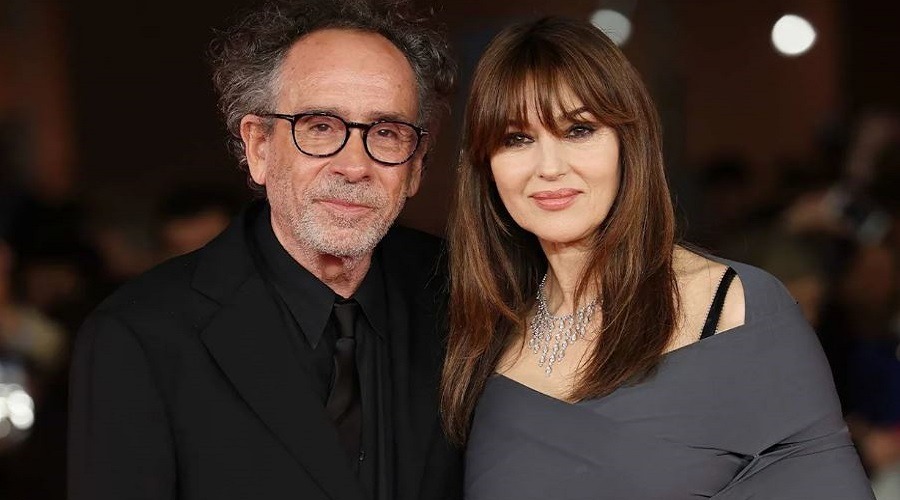 বিচ্ছেদের পথে হাঁটছে টিম বার্টন-মনিকা বেলুচ্চি জুটি