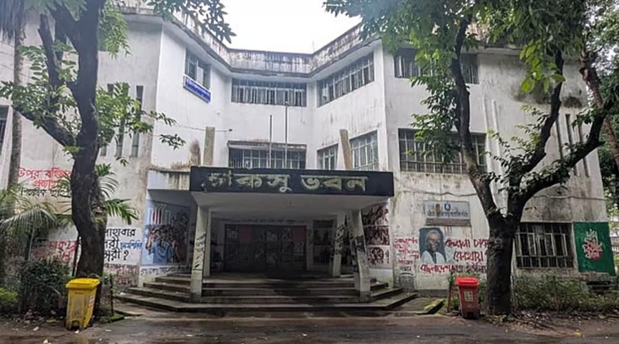 রাকসুর পর চাকসু নির্বাচনও পেছাল