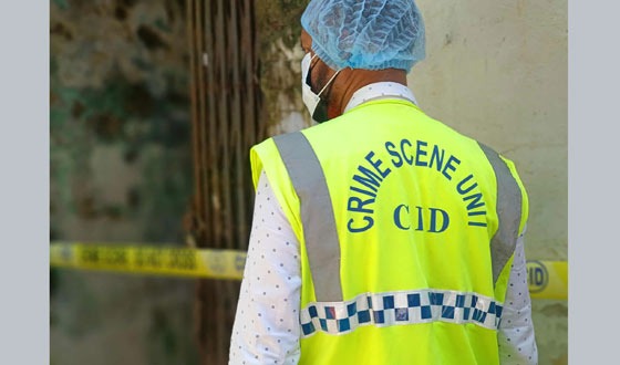 খুলনায় পরিত্যক্ত ভবন থেকে যুবকের ঝুলন্ত মরদেহ উদ্ধার