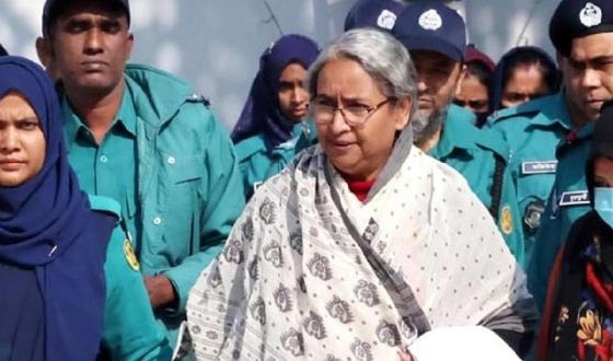 সাবেক মন্ত্রী দীপু মনিকে দেখানো হলো শোন অ্যারেস্ট