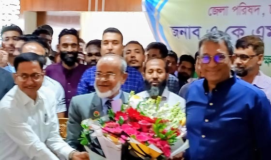চাঁদপুর জেলা পরিষদ প্রশাসকের দায়িত্ব গ্রহণ করলেন সলিম উল্যাহ সেলিম